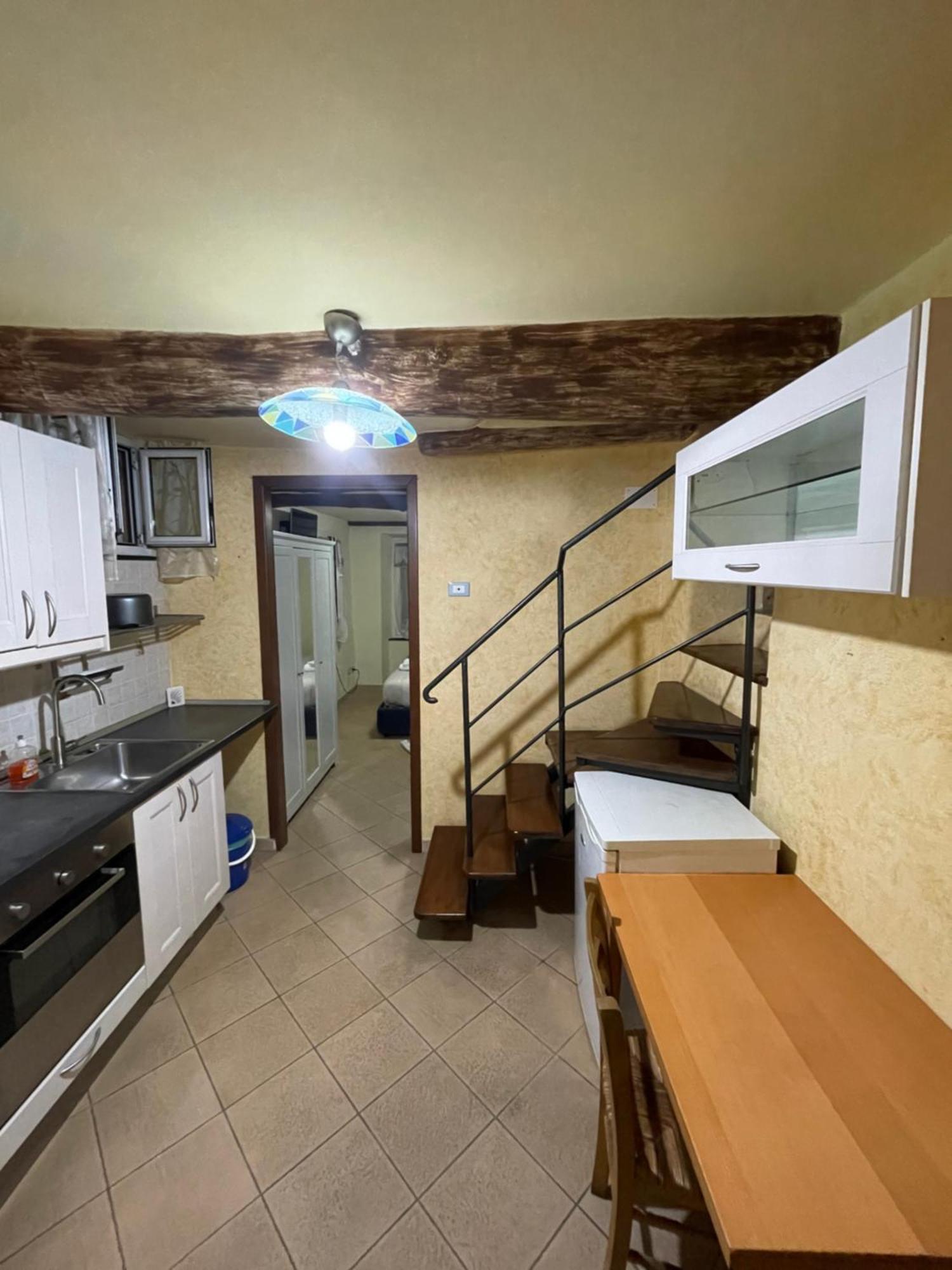Bilocale Arredato Sestri Ponente Apartment Genoa Exterior photo