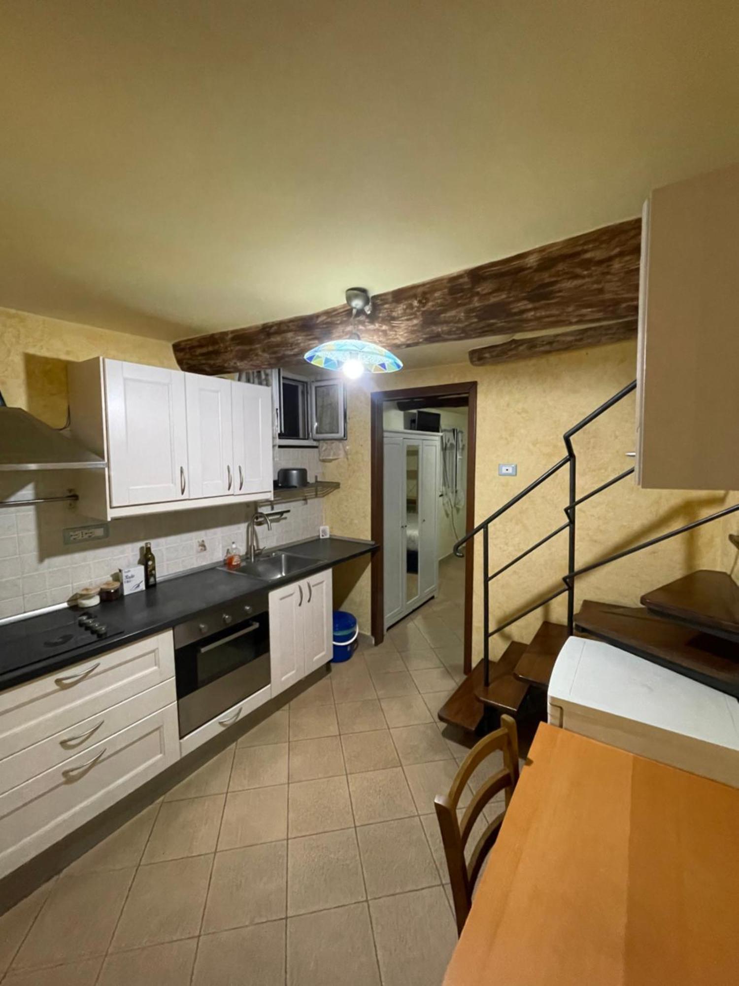 Bilocale Arredato Sestri Ponente Apartment Genoa Exterior photo